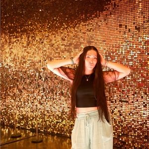 Meet your Posher, Abby